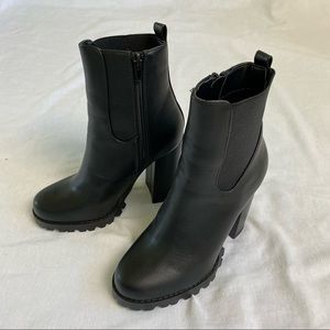 Black faux leather boots/heels